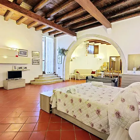 Apartment Apollonion Hh Above Apollo'S Temple Ortygia