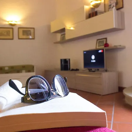 Apartment Apollonion Hh Above Apollo'S Temple Ortygia