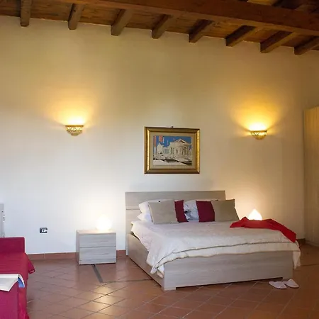 Апартаменты Apollonion Hh Above Apollo's Temple Ortygia Сиракузы